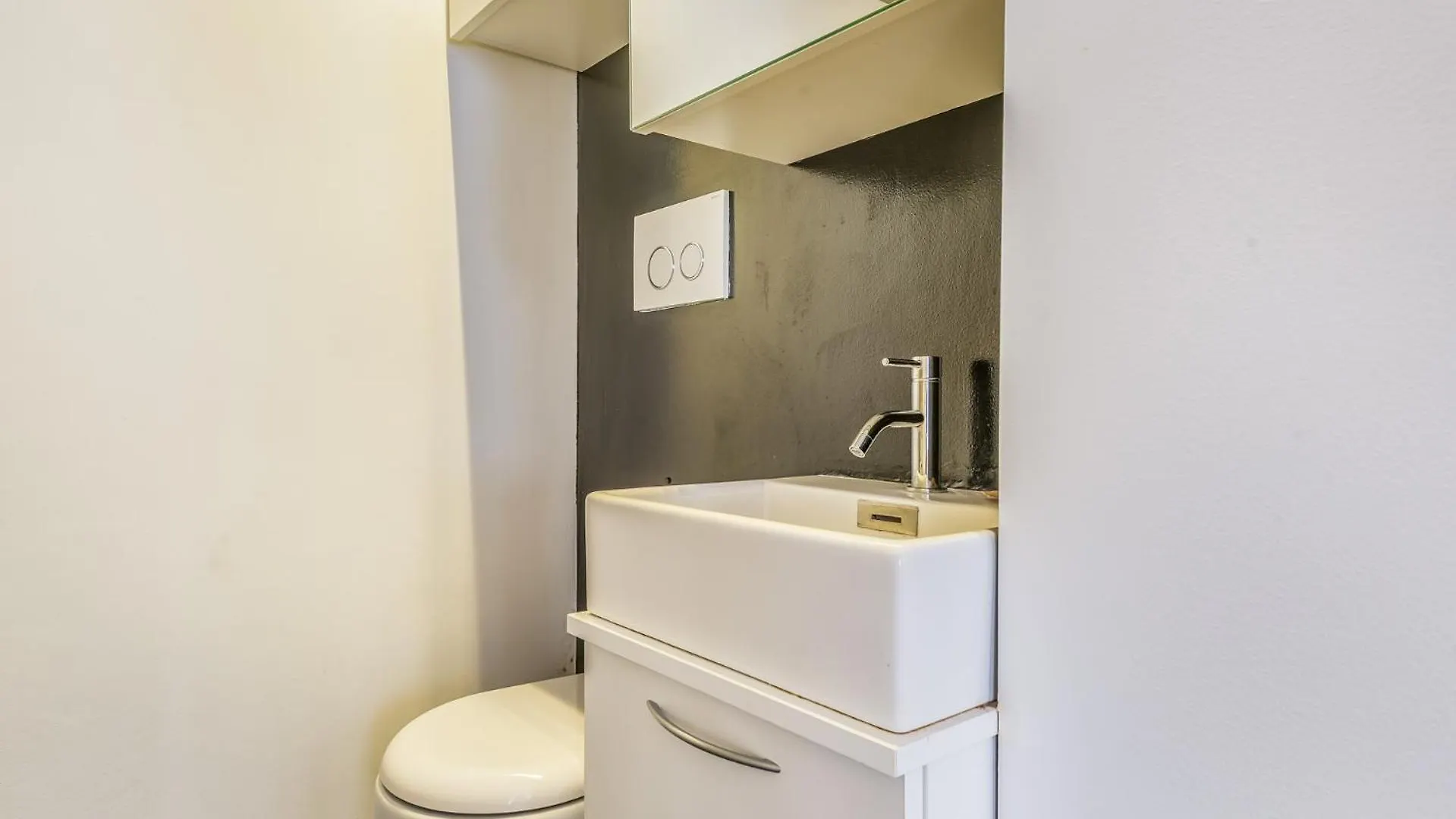 アパート Milano Porta Venezia 2 Pax Wi-Fiアパートメント イタリア
